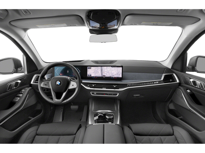 2023 BMW X7 M60i