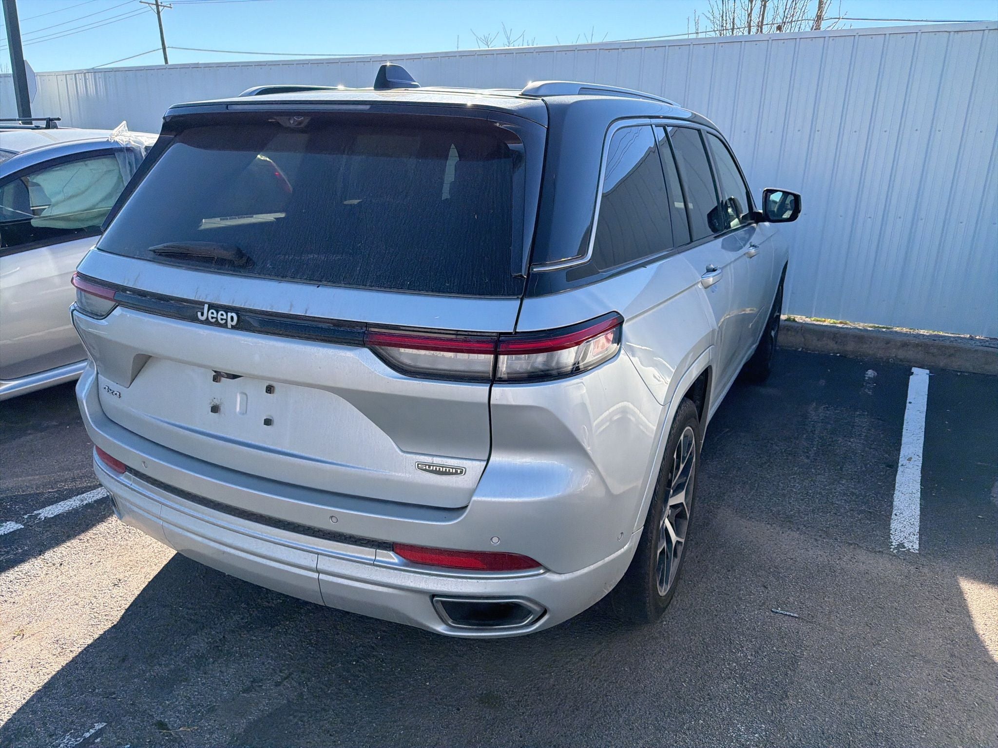 2022 Jeep Grand Cherokee Summit