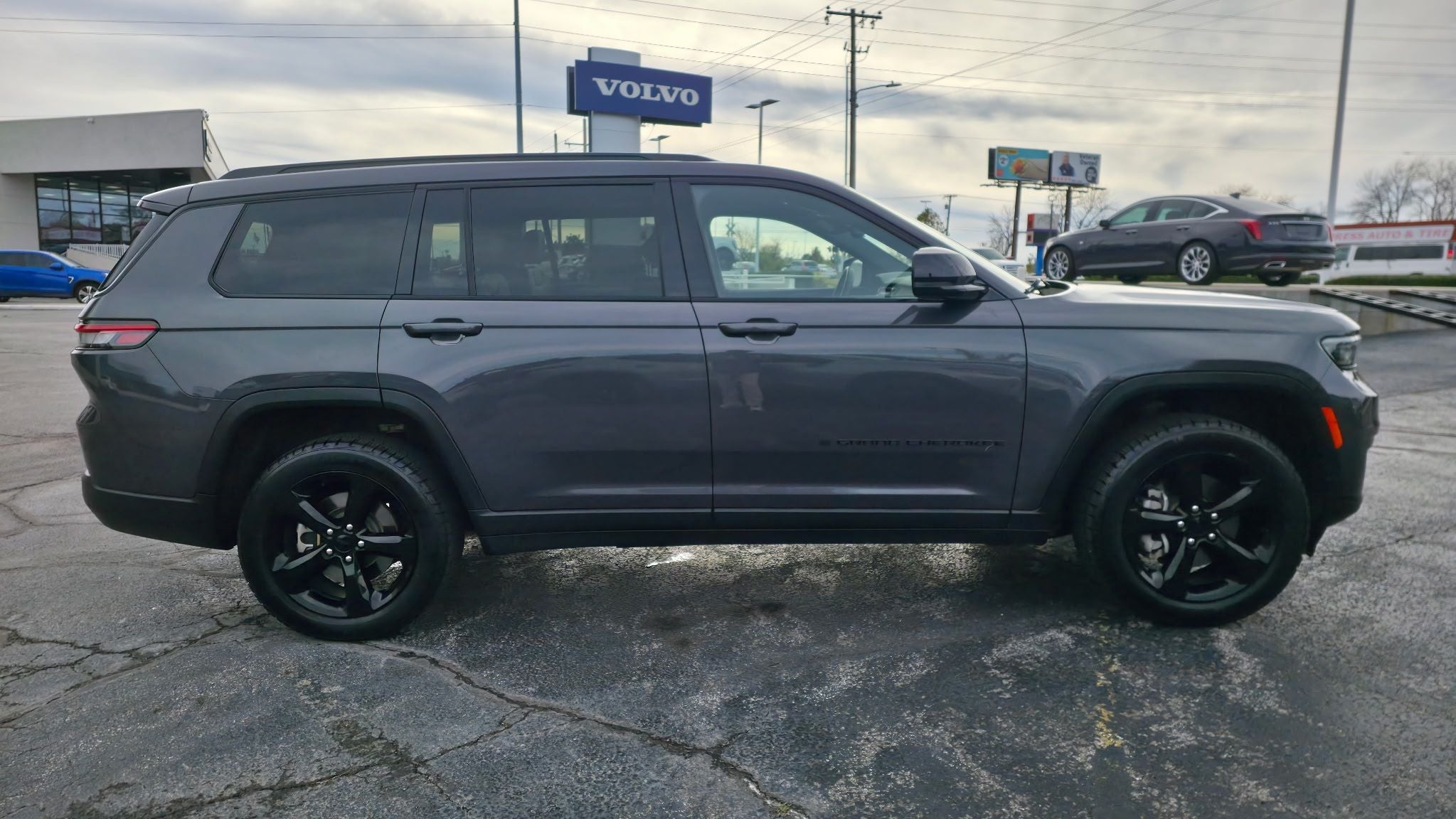 2022 Jeep Grand Cherokee L Altitude