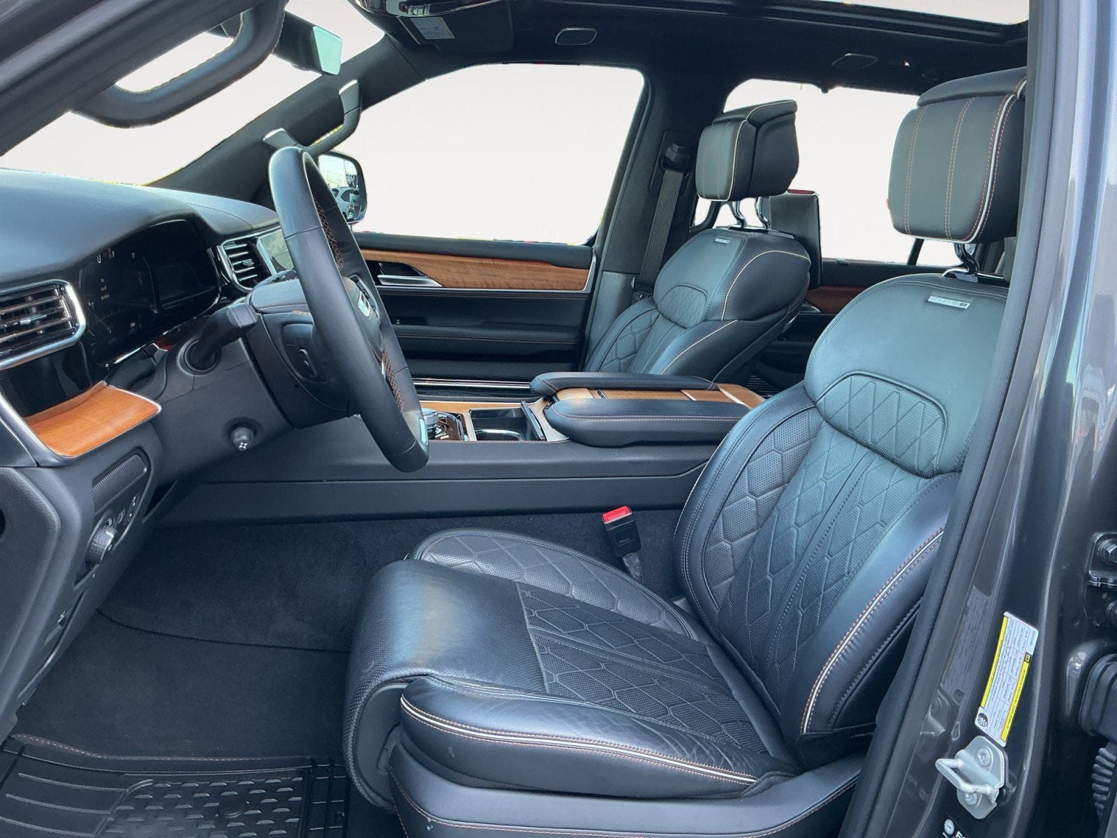 2024 Jeep Grand Wagoneer L Series III