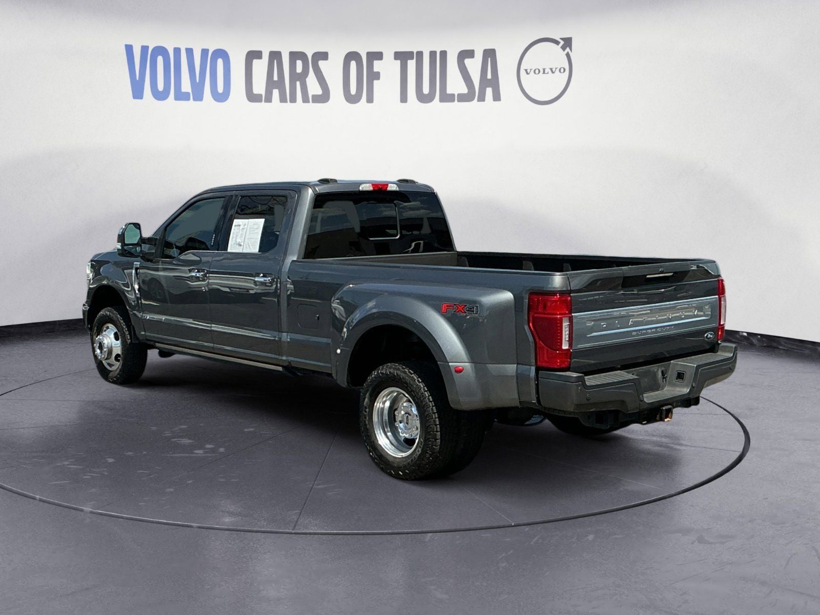2022 Ford F-350SD Platinum DRW