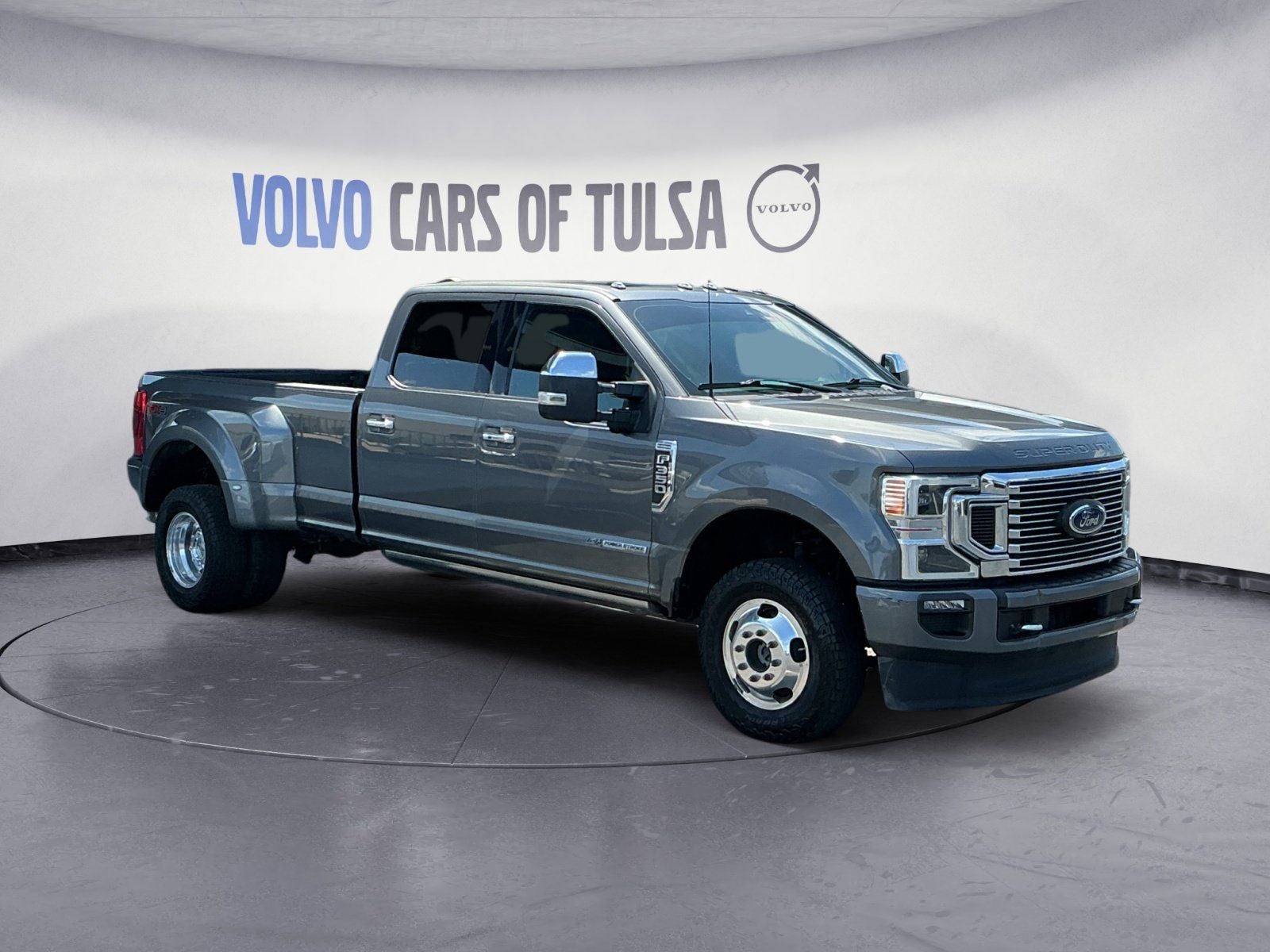 2022 Ford F-350SD Platinum DRW