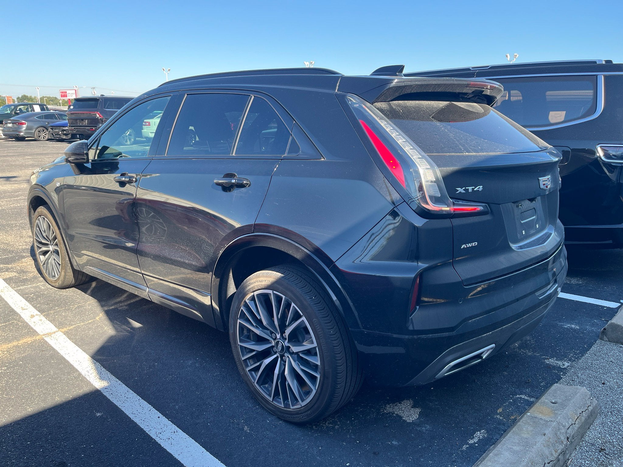 2024 Cadillac XT4 Sport