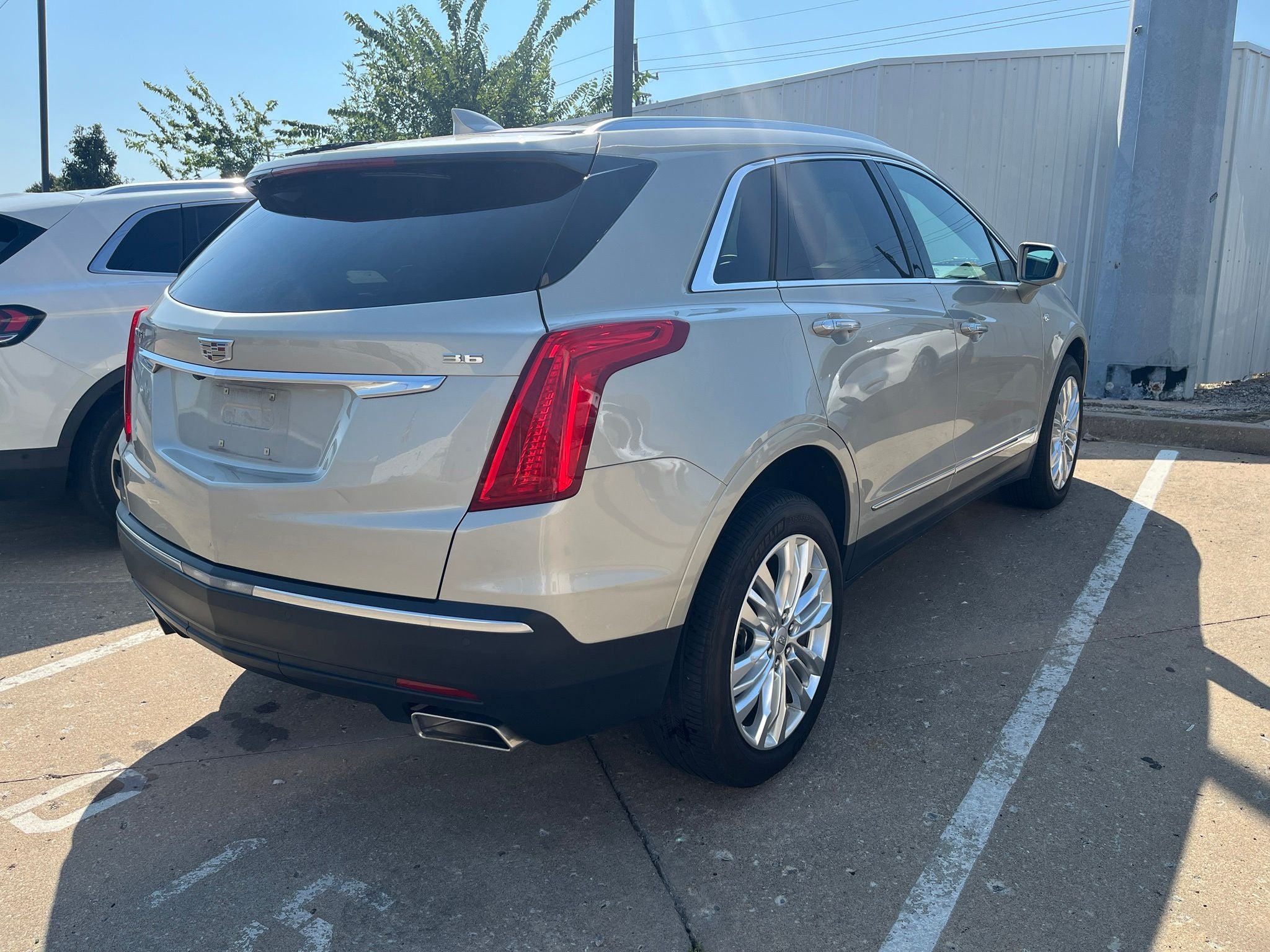 2017 Cadillac XT5 Premium Luxury