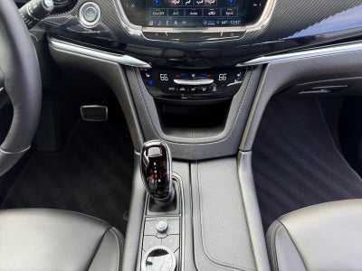 2025 Cadillac XT6 Sport