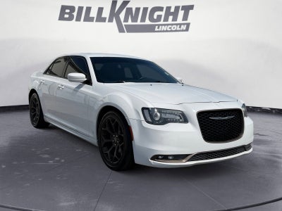 2018 Chrysler 300 S