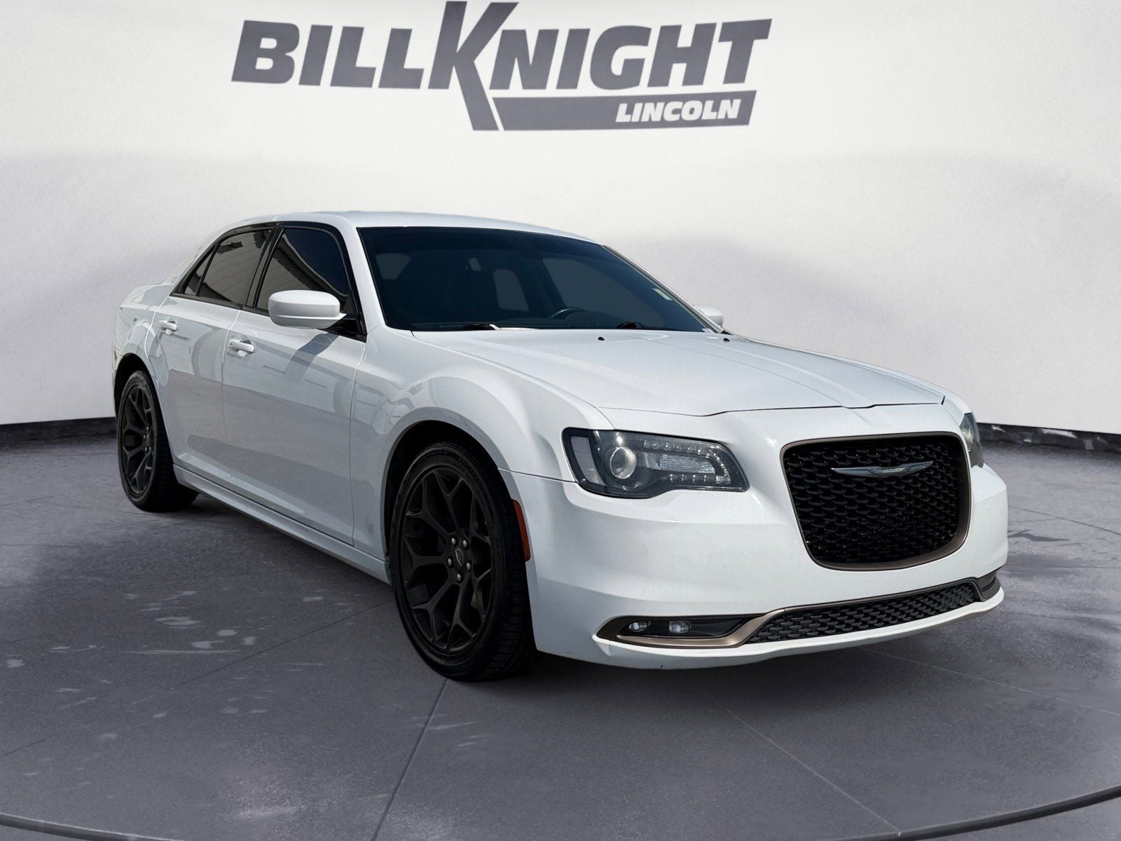 2018 Chrysler 300 S