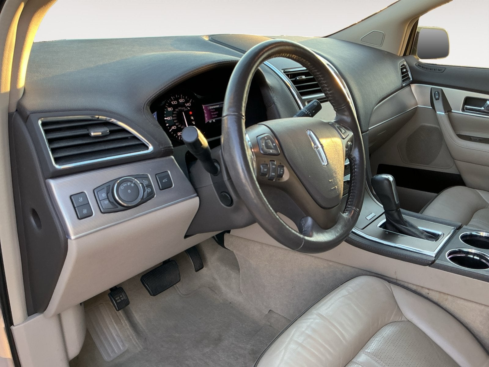 2013 Lincoln MKX Base