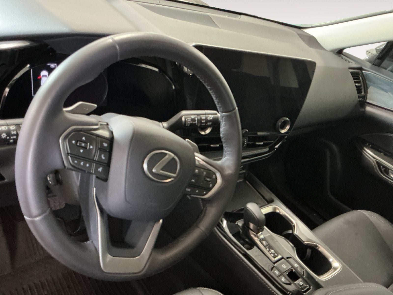 2025 Lexus NX 350h Premium