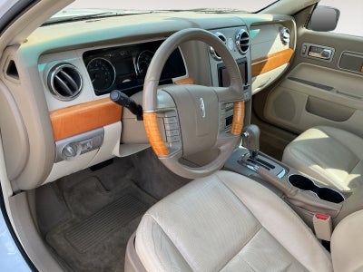 2007 Lincoln MKZ Base