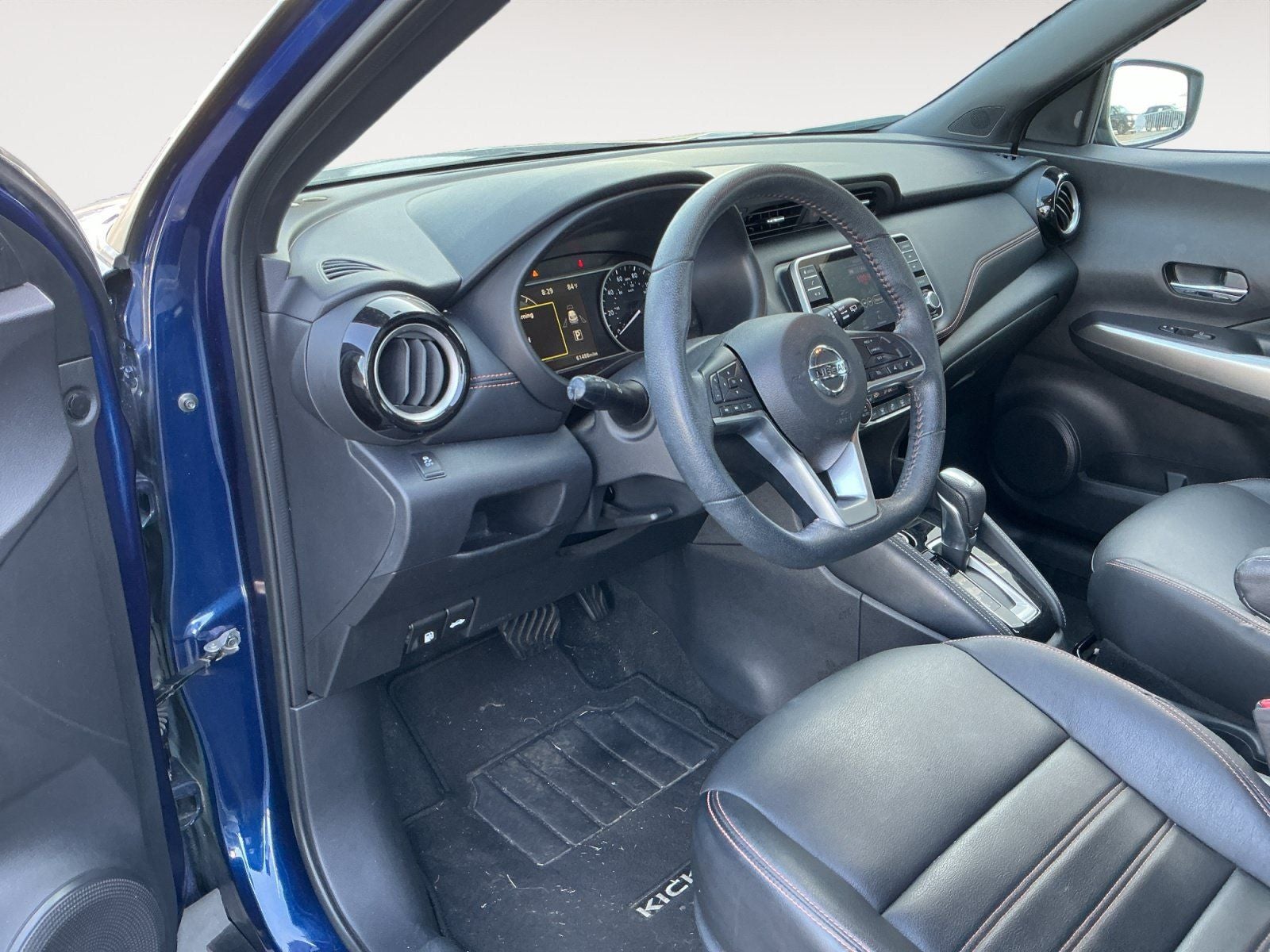 2019 Nissan Kicks SR
