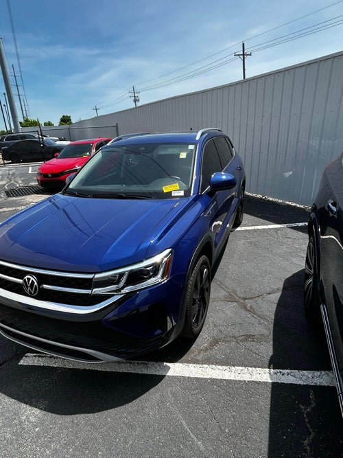 2024 Volkswagen Taos 1.5T SEL