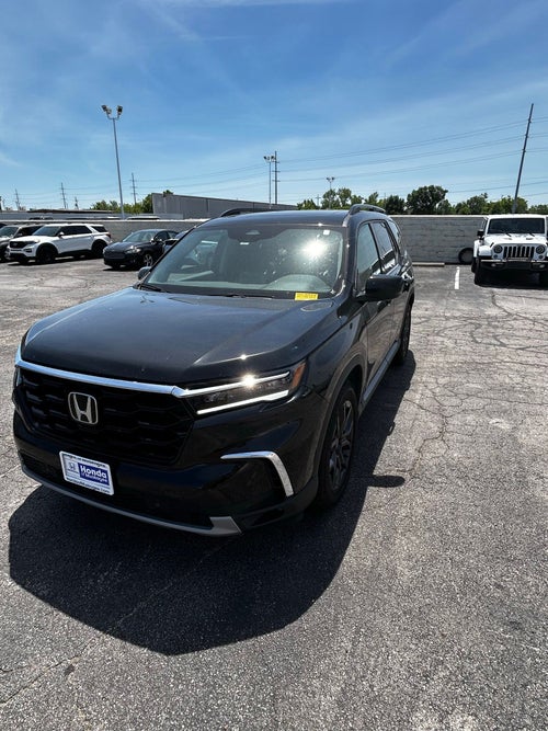 2025 Honda Pilot Touring