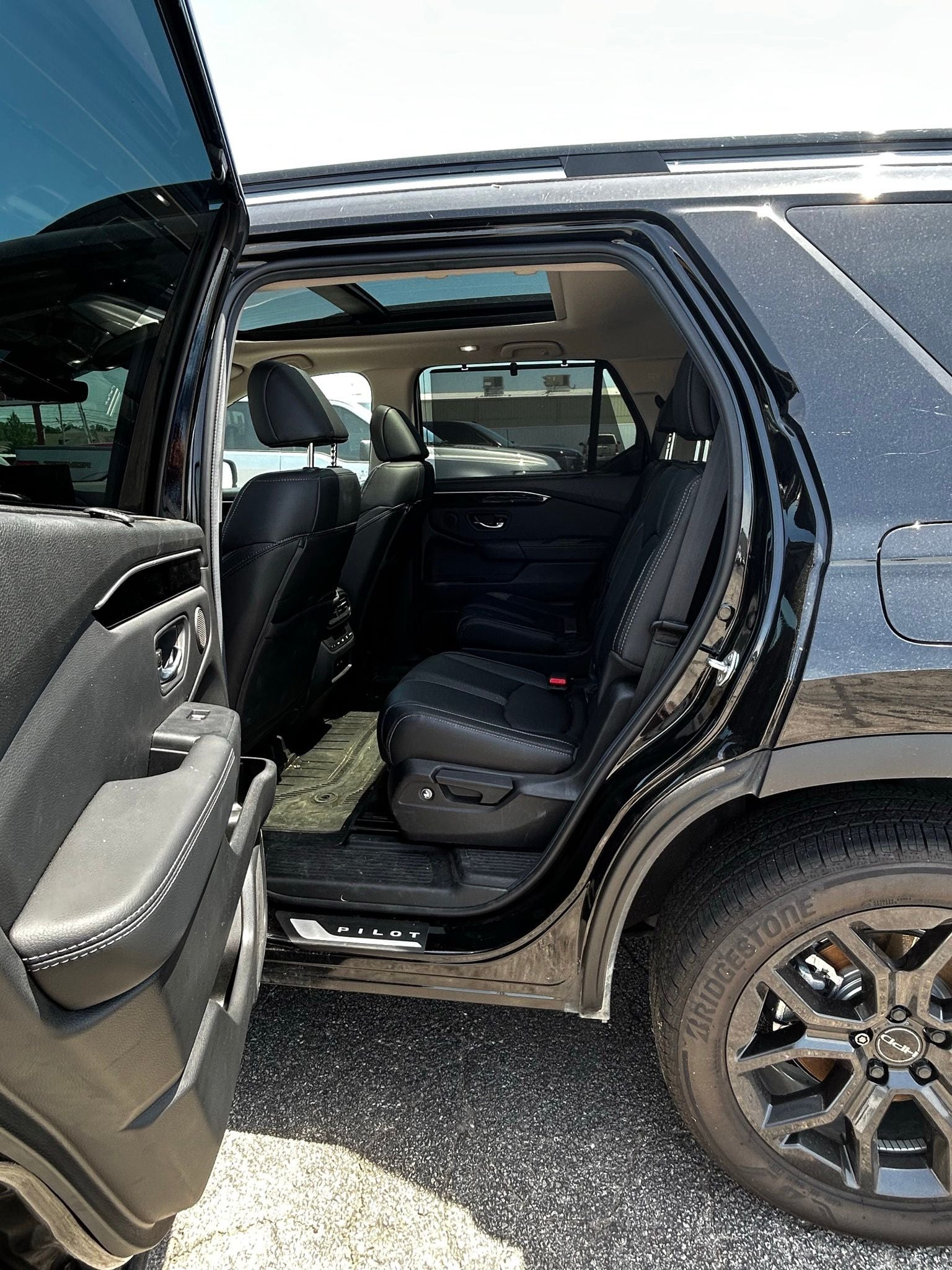 2025 Honda Pilot Touring