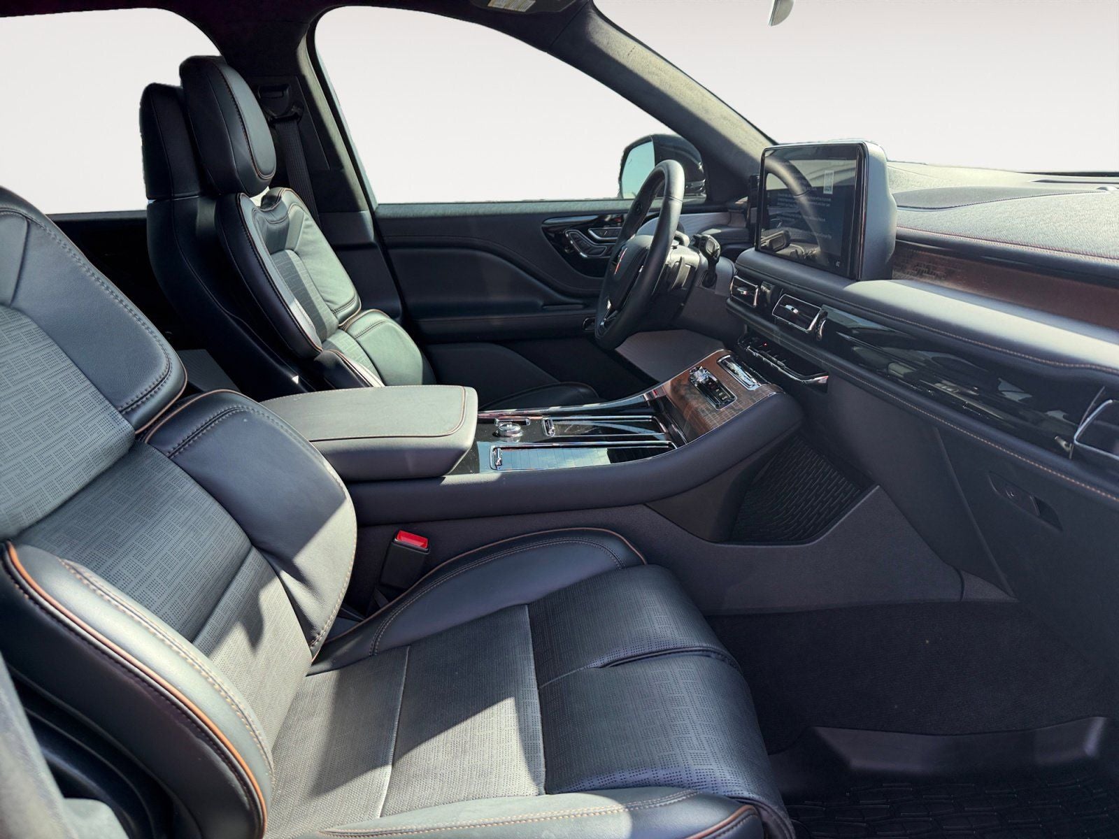 2025 Lincoln Aviator Black Label