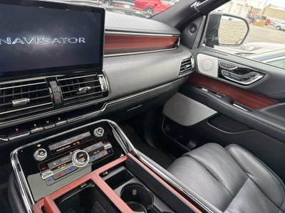 2023 Lincoln Navigator Reserve
