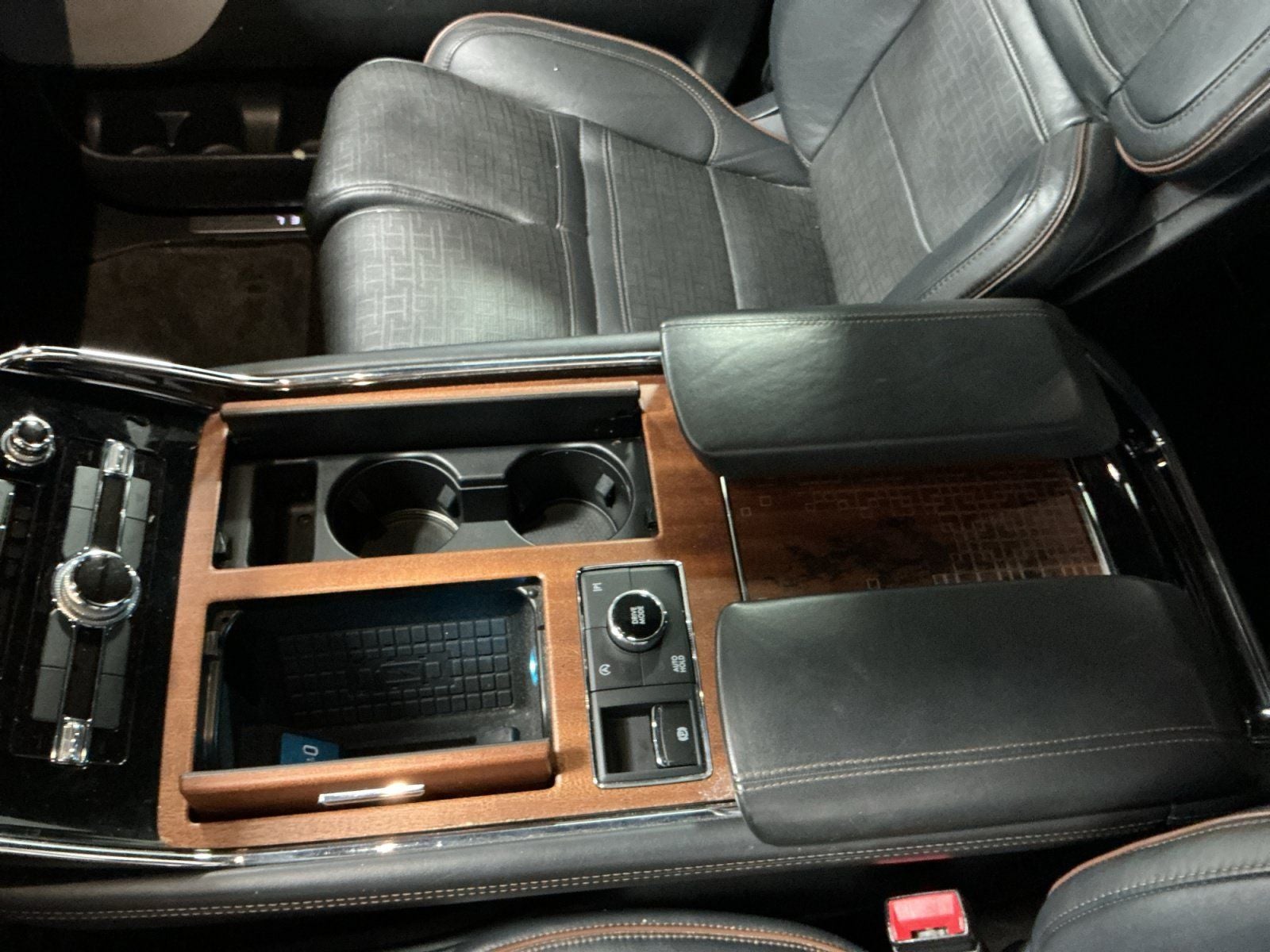 2022 Lincoln Navigator Black Label