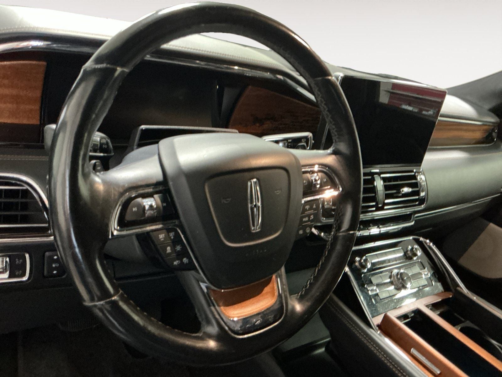 2022 Lincoln Navigator Black Label