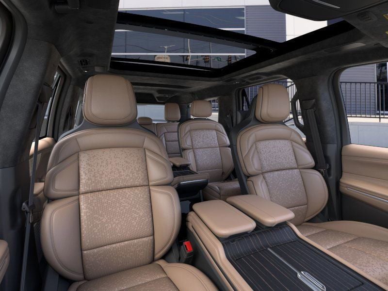 2025 Lincoln Navigator L Black Label