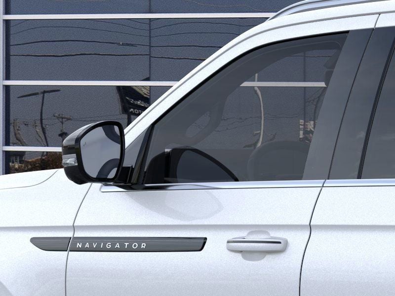 2025 Lincoln Navigator L Black Label