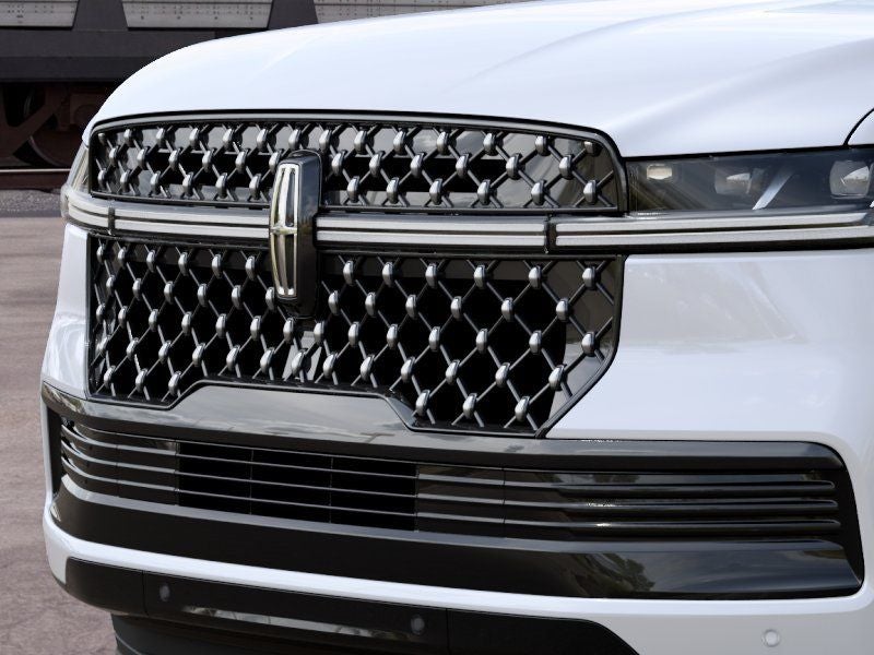 2027 Lincoln Navigator L Black Label