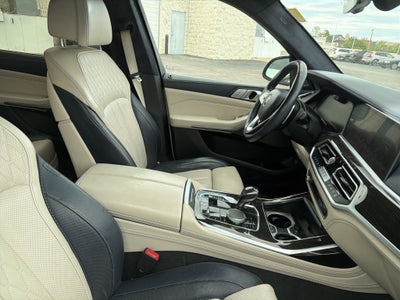 2019 BMW X7 xDrive40i