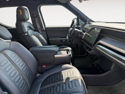 2023 Rivian R1T Adventure