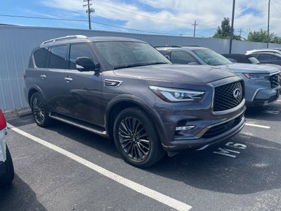 2022 INFINITI QX80 Premium Select