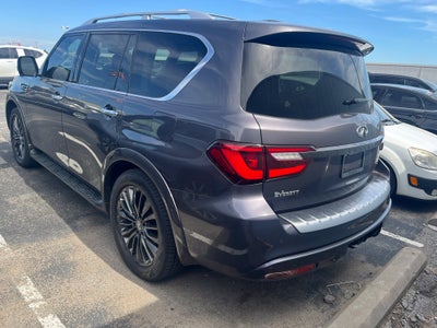 2022 INFINITI QX80 Premium Select