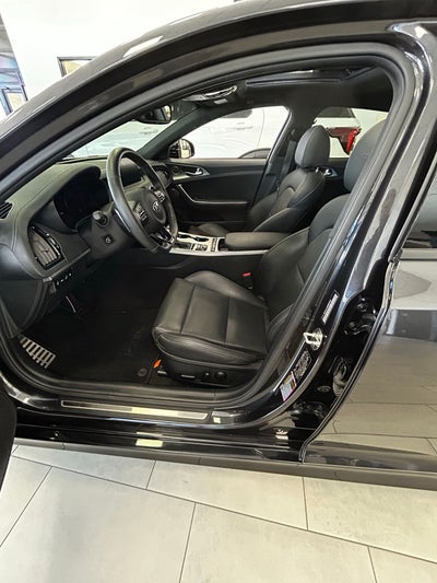 2021 Kia Stinger GT1