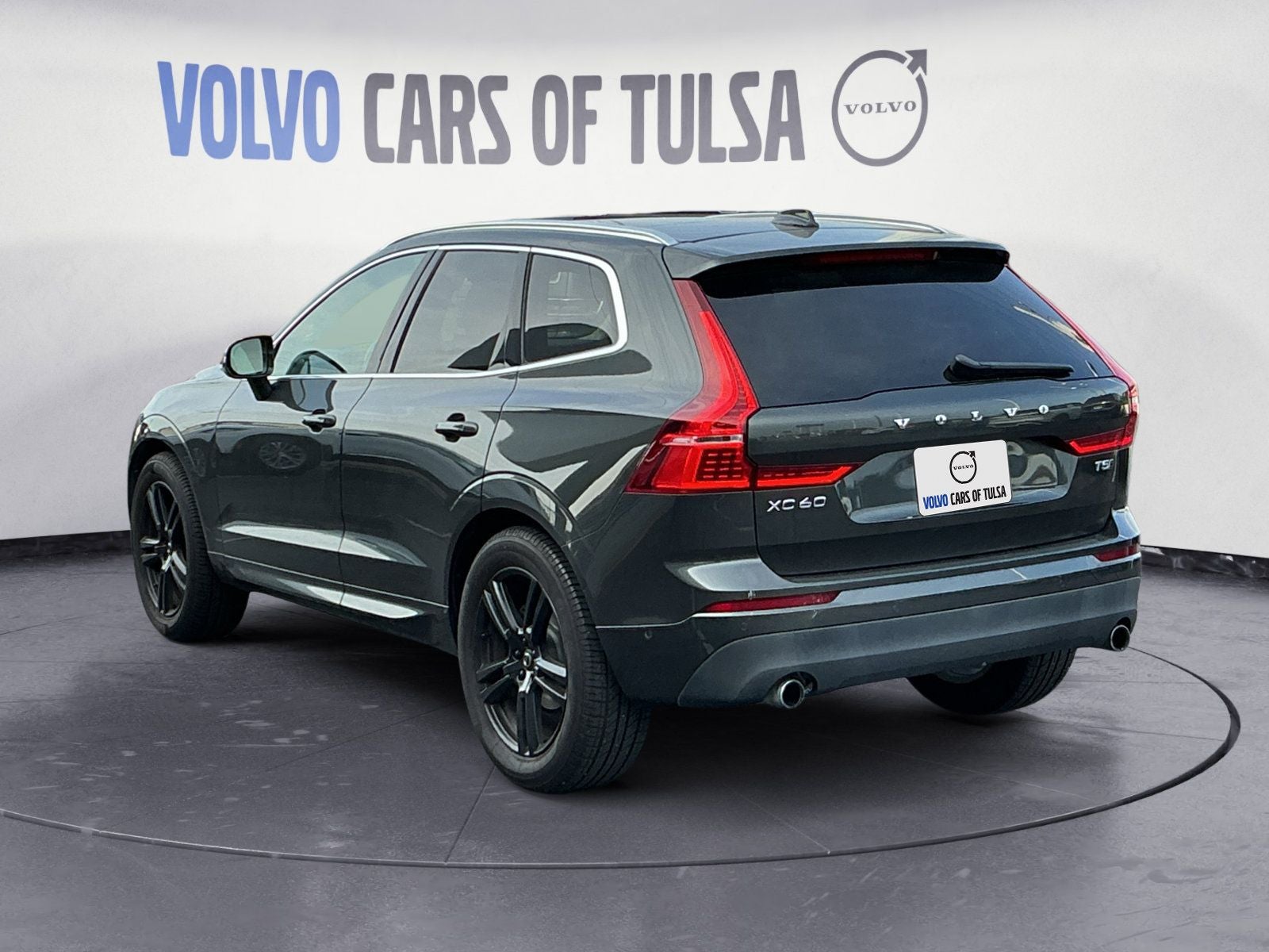 2019 Volvo XC60 T5 Momentum