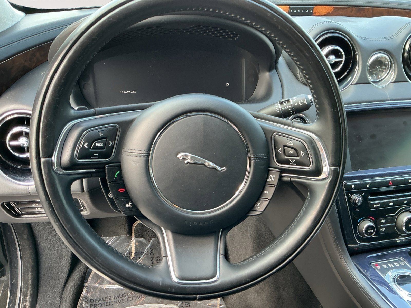 2013 Jaguar XJ Base