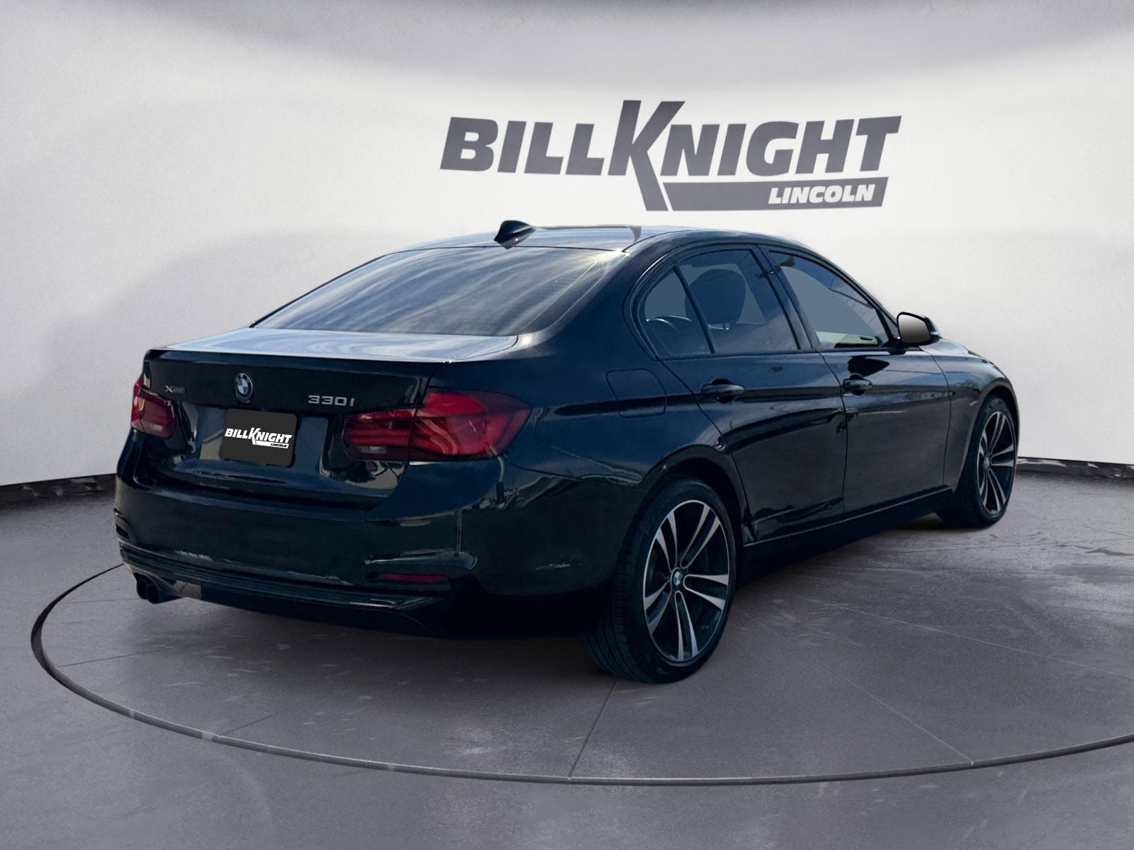 2018 BMW 3 Series 330i xDrive
