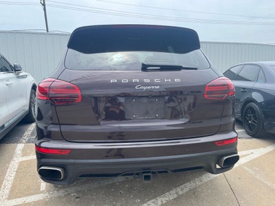2017 Porsche Cayenne Base