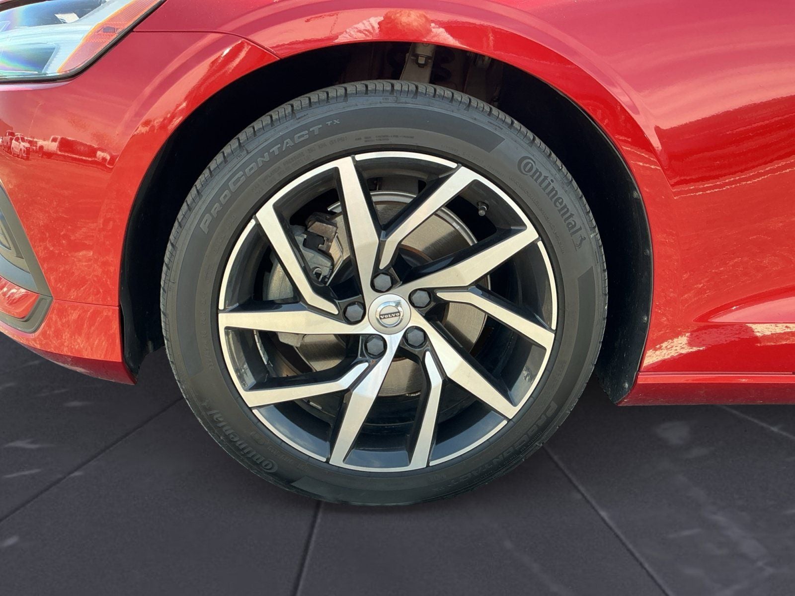 2020 Volvo V60 T5