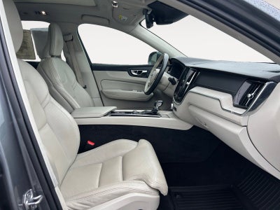 2021 Volvo XC60 T5 Inscription