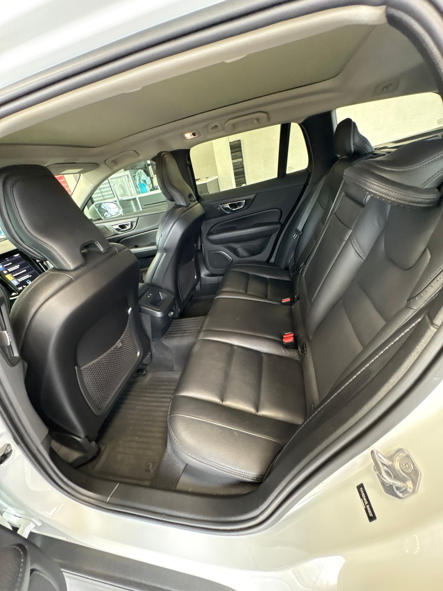 2020 Volvo V60 Cross Country T5