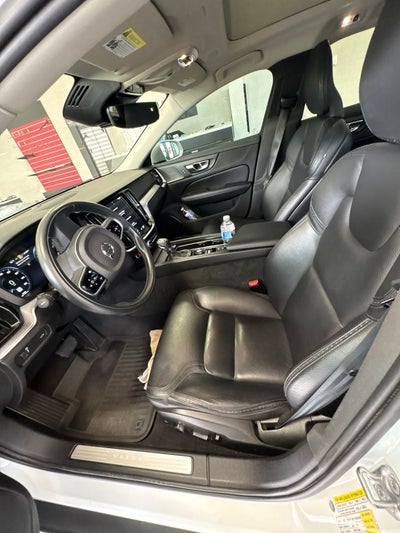 2020 Volvo V60 Cross Country T5
