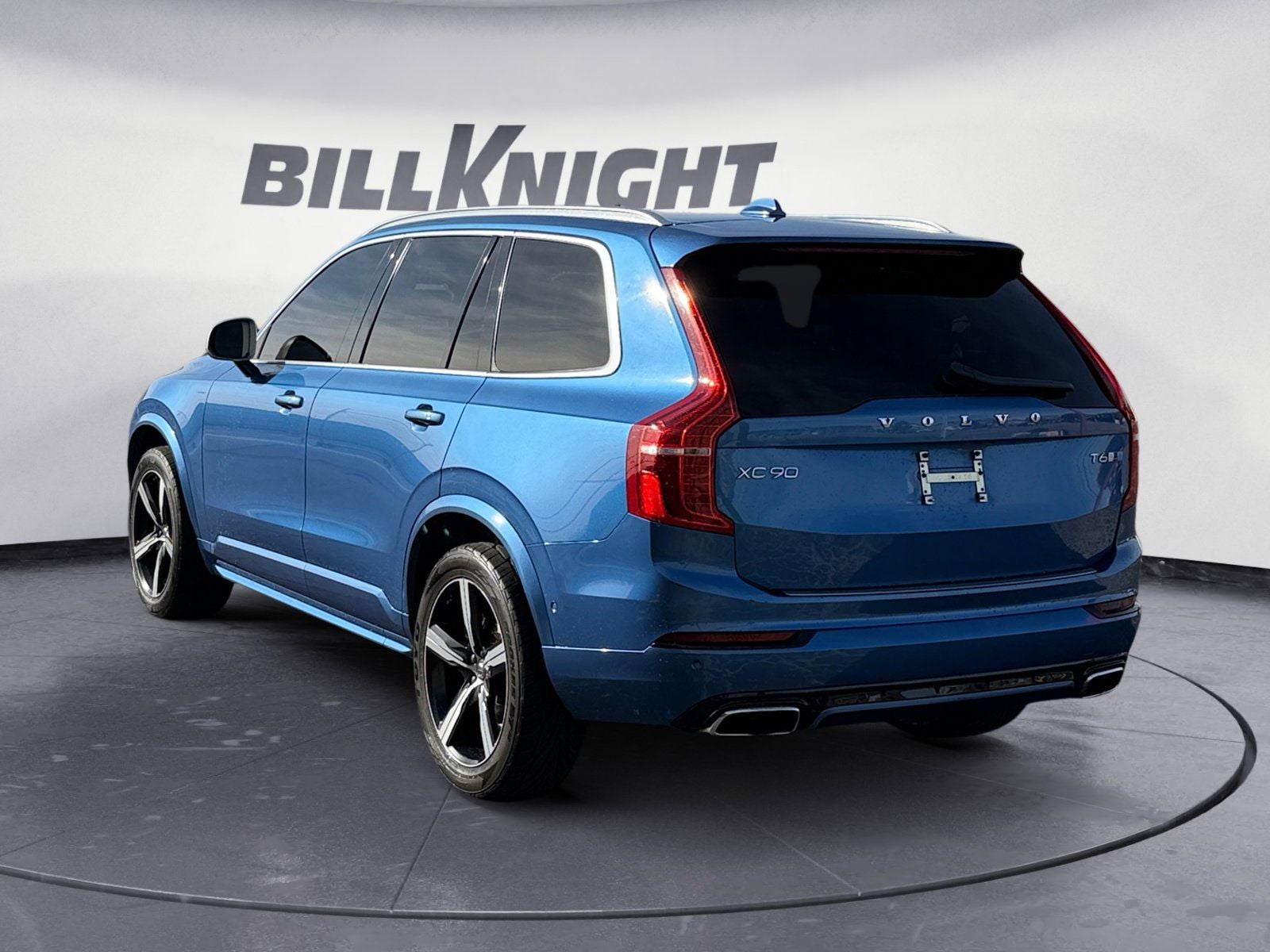 2019 Volvo XC90 T6 R-Design