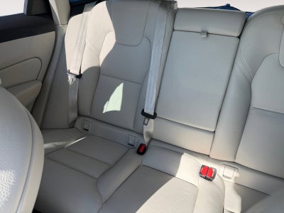 2025 Volvo XC60 Plug-In Hybrid T8 Plus