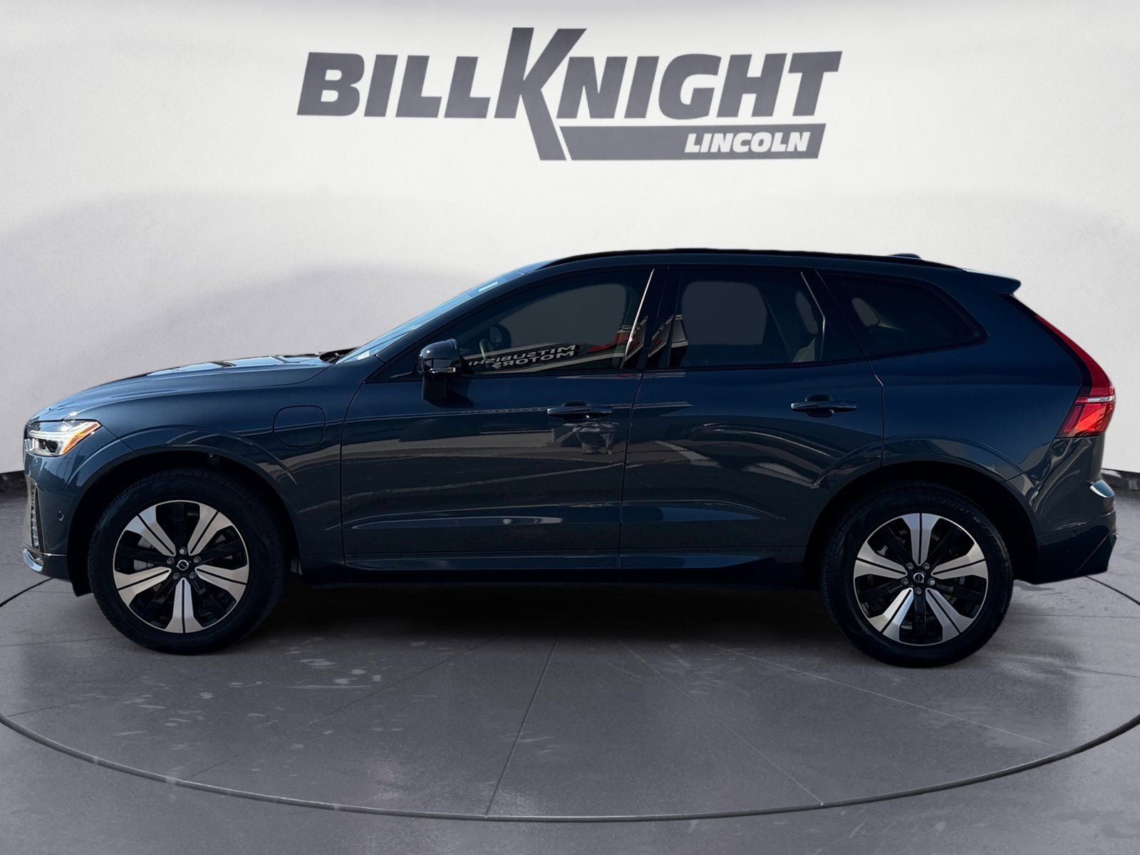 2025 Volvo XC60 Plug-In Hybrid T8 Plus