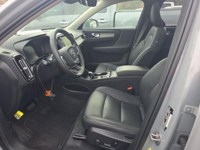 2023 Volvo XC60 B5 Core