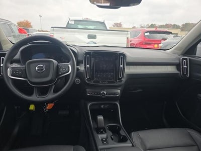 2023 Volvo XC60 B5 Core