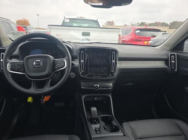 2023 Volvo XC60 B5 Core