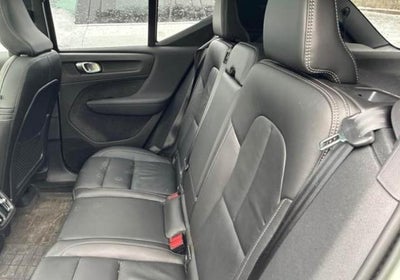 2023 Volvo XC60 B5 Plus Bright Theme