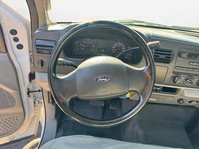 2005 Ford F-350SD XL