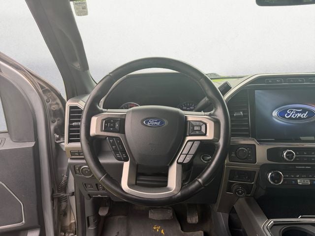 2022 Ford F-350SD Platinum