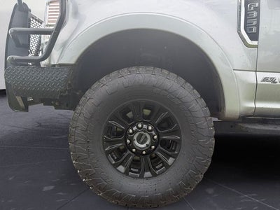 2022 Ford F-350SD Platinum
