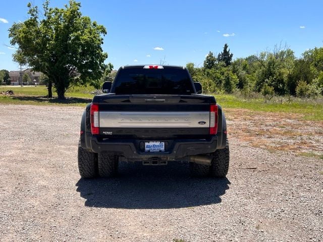 2017 Ford F-350SD Platinum DRW