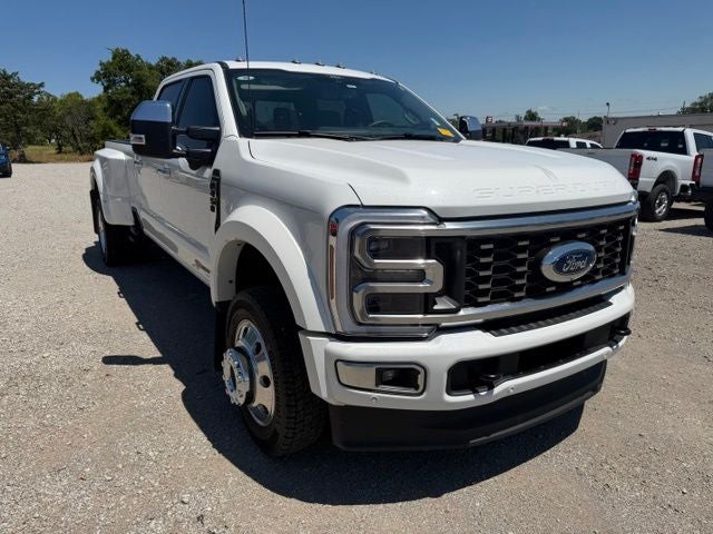 2026 Ford F-450SD Platinum DRW